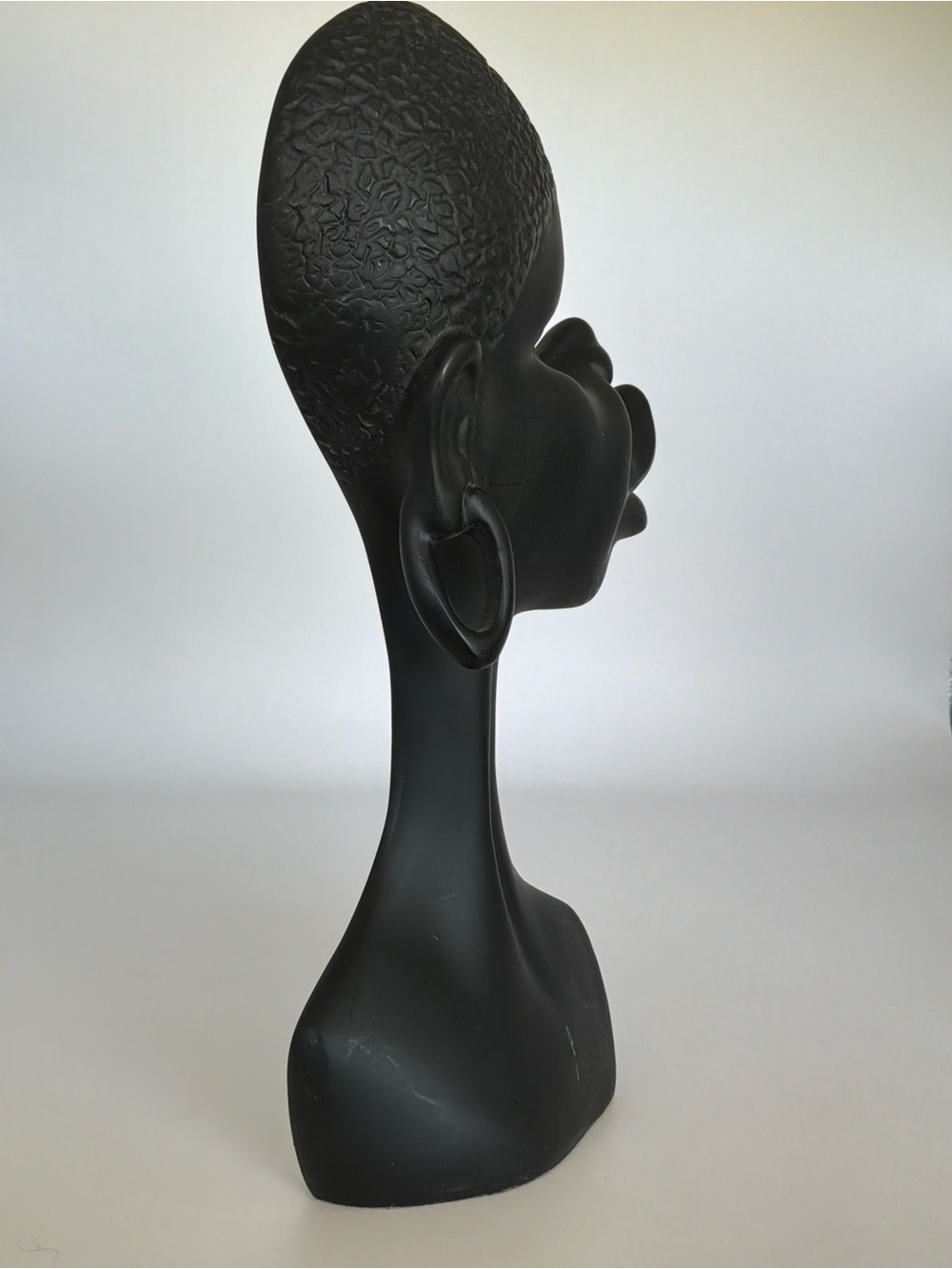 Vintage Mid-Century Modern African Bust Sculptures Set of 2 Black Figurines - Picture 9 of 11